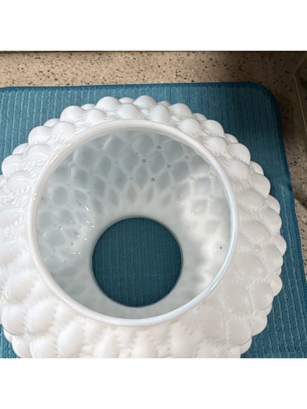 WHITE TEXTURED GLASS GLOBE LAMP SHADE W/ LARGE FITTER OPENING